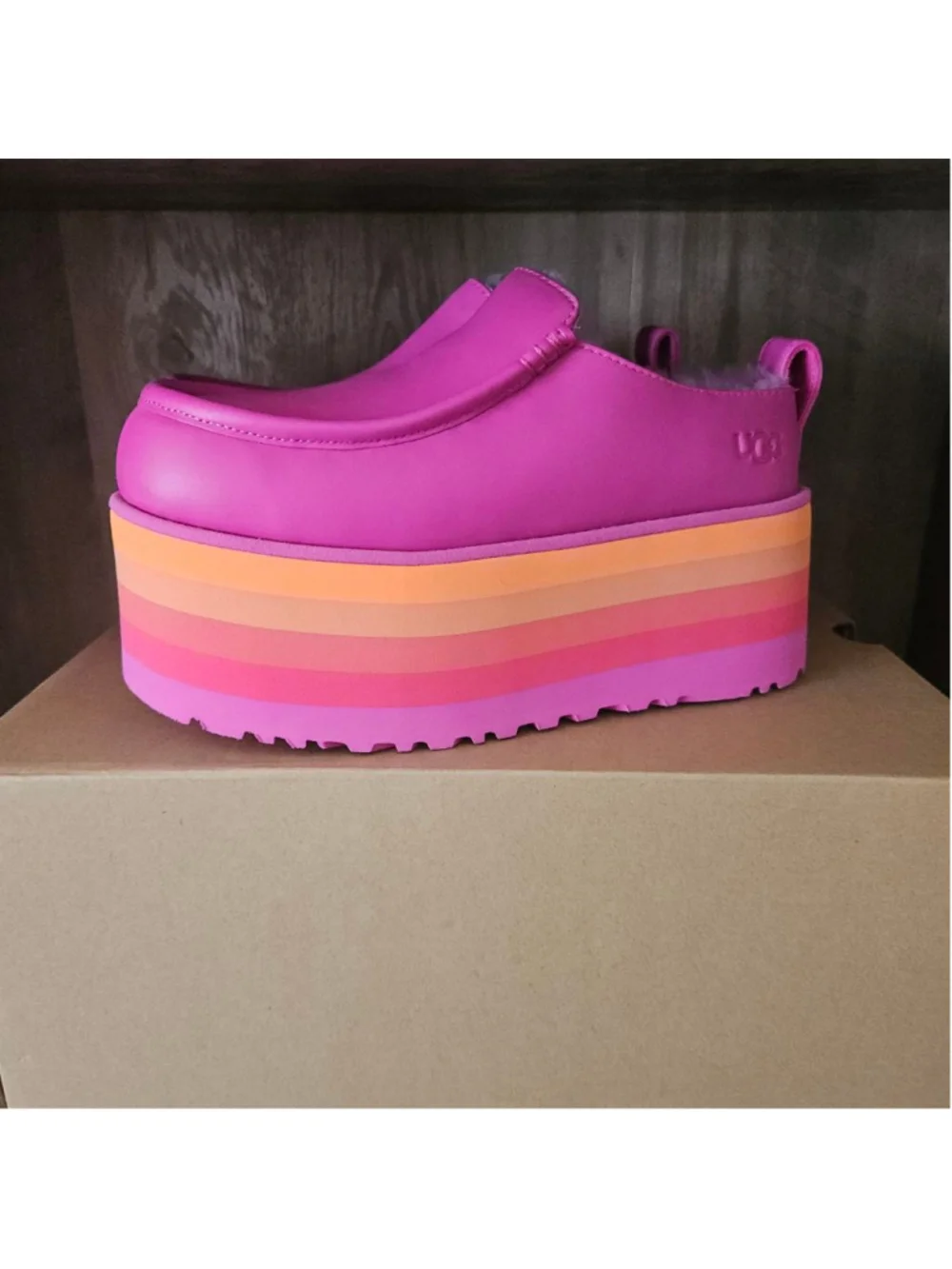 UGG Urseen All Gender Platform Slide On Multicolor Pink Lamb Wool Womens 6 NIB